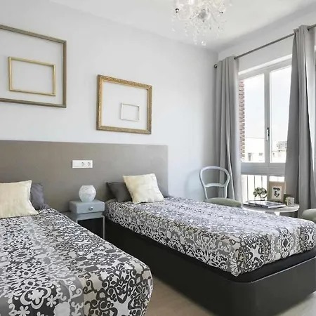 Leonor Apartment *